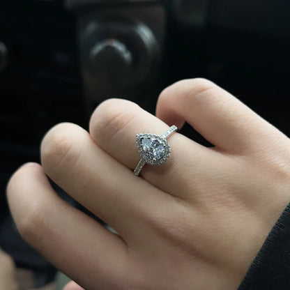 ICY DROPLET RING (925 silver)