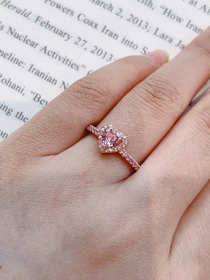 SPARKLING ROSE GOLD HEART RING (925 silver)